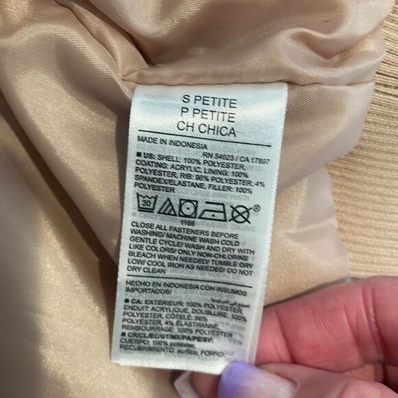 NWT Old Navy Puffer Jacket Size S Petite - Picture 11 of 11